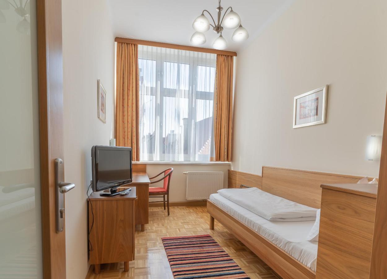 Hotel Kindler 2,0 Self-Check-In Leoben  Exterior photo