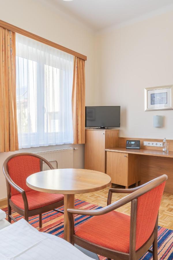 Hotel Kindler 2,0 Self-Check-In Leoben  Exterior photo