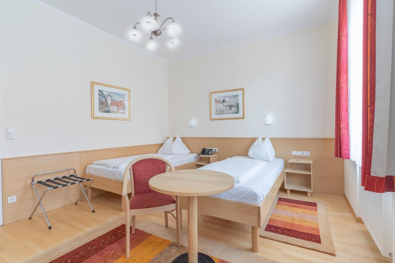 Hotel Kindler 2,0 Self-Check-In Leoben  Exterior photo