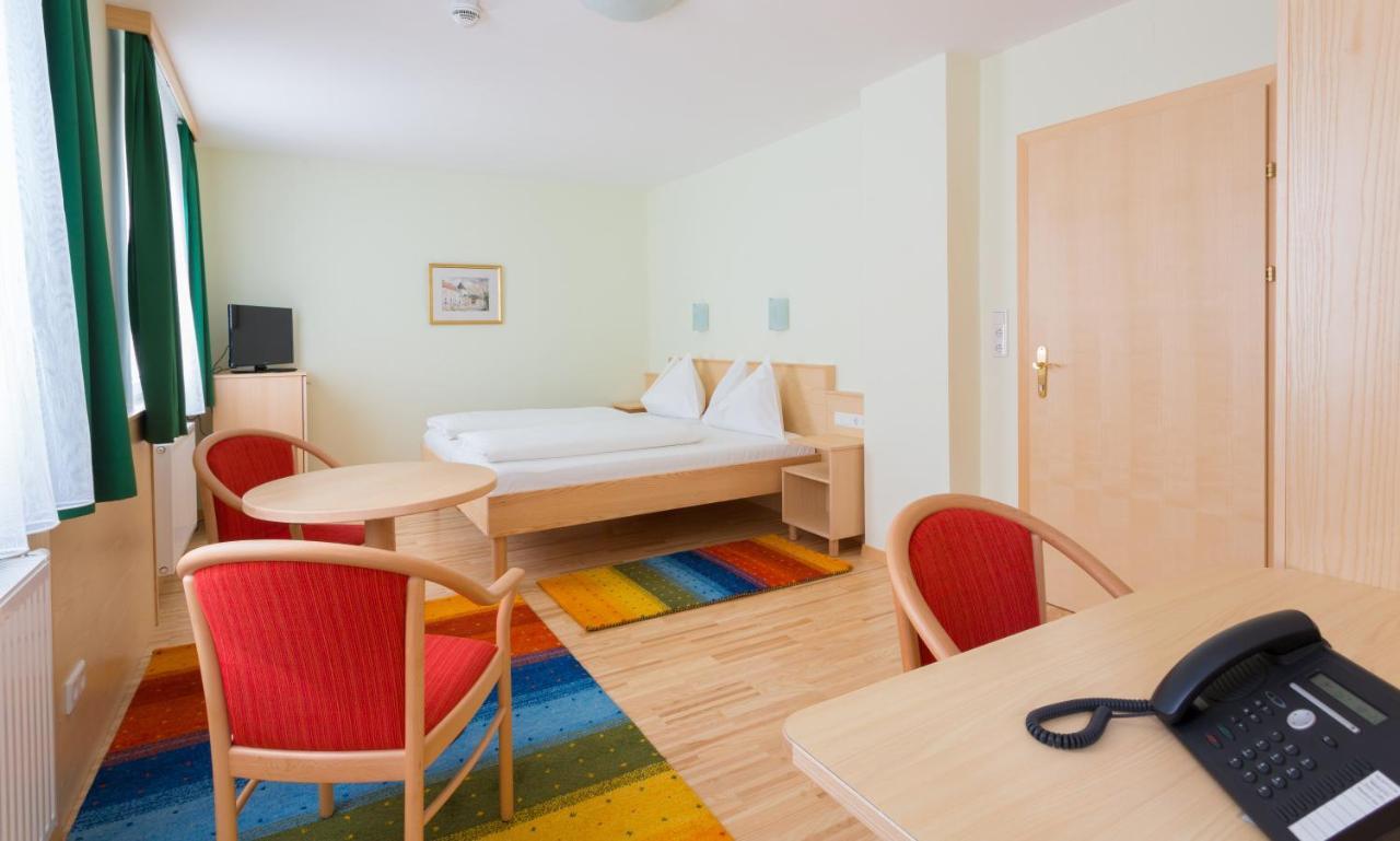 Hotel Kindler 2,0 Self-Check-In Leoben  Exterior photo