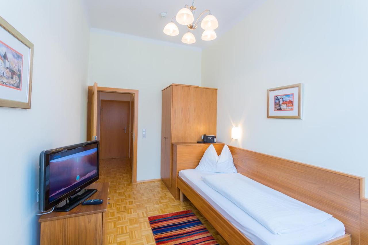 Hotel Kindler 2,0 Self-Check-In Leoben  Exterior photo