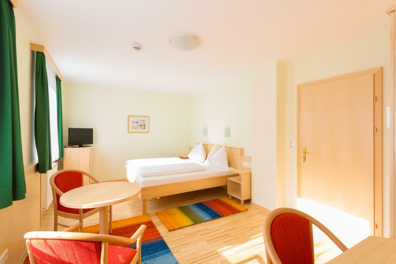 Hotel Kindler 2,0 Self-Check-In Leoben  Exterior photo